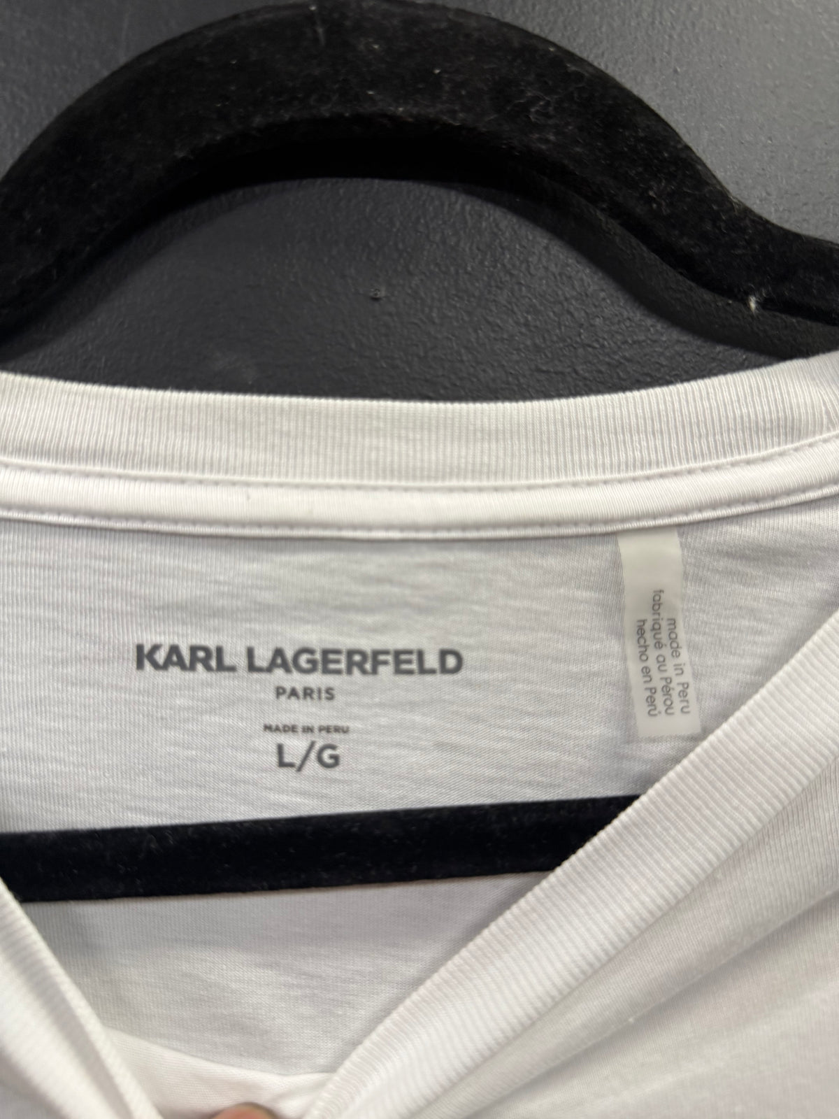 White Karl Lagerfeld Paris men's graphic t-shirt size large