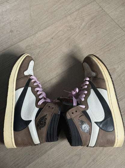 Nike Air Jordan 1 Retro High OG SP Travis Scott "Mocha" sneakers size 8