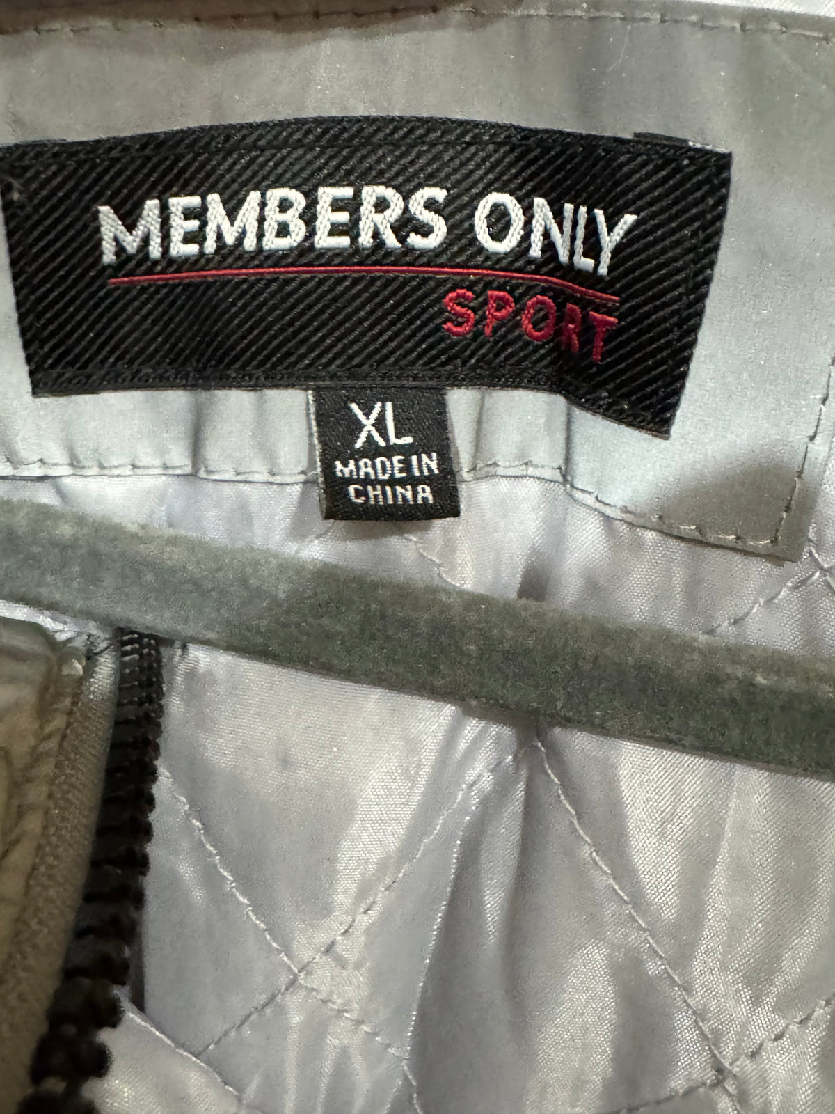 Members only sports space suit jacket size xl