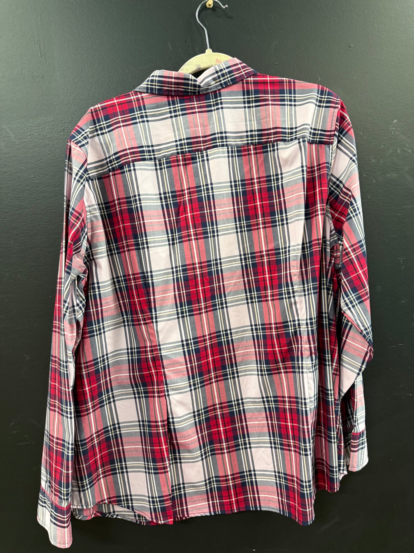 Chaps red, white, and black plaid button-up long-sleeve shirt size 3xl