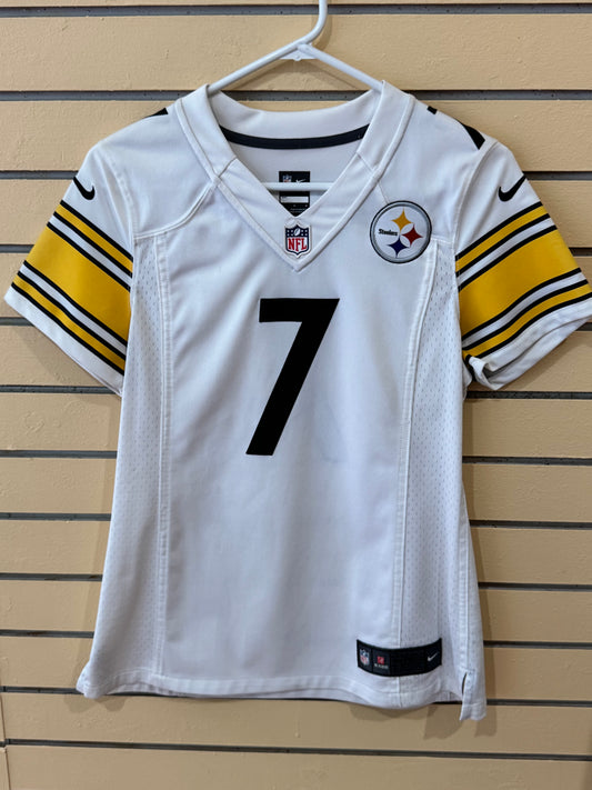 Women's or youth Pittsburgh Steelers Nike Ben Roethlisberger #7 white replica jersey size medium featuring yellow-and-black striped sleeves.