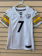 Women's or youth Pittsburgh Steelers Nike Ben Roethlisberger #7 white replica jersey size medium featuring yellow-and-black striped sleeves.
