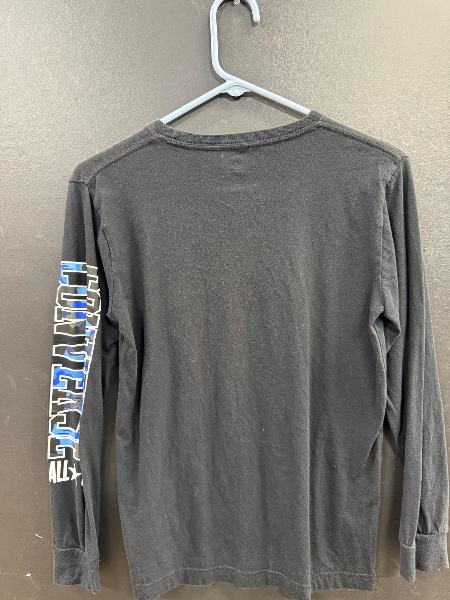 Black Converse Chuck Taylor All Star long-sleeve t-shirt size large