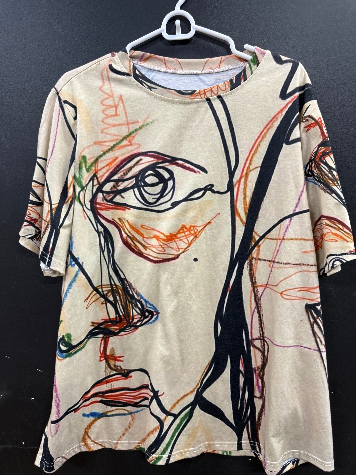 Stylish Cream Short-Sleeve t-shirt size 2xl