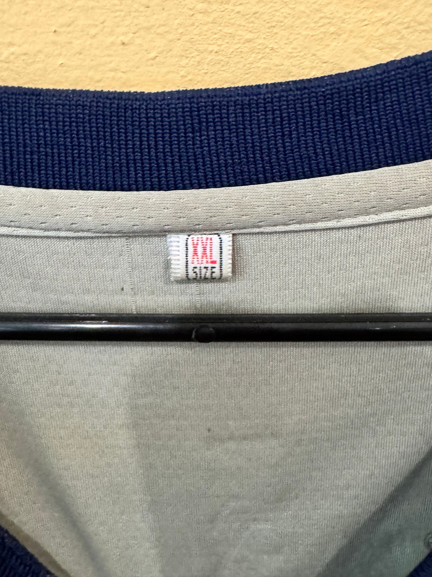 Customized Gray Mitchell & Ness Georgetown Hoyas #3 jersey featuring the name "YELLA" instead of Iverson size xxl
