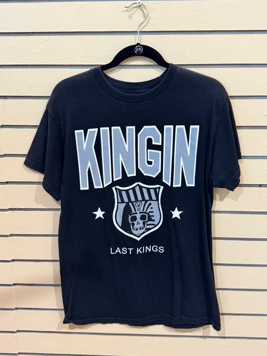 Black Last Kings "Kingin" graphic t-shirt size medium