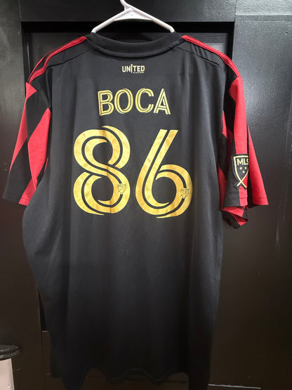 Atlanta United jersey features the name "BOCA" and number "86" size 2xl