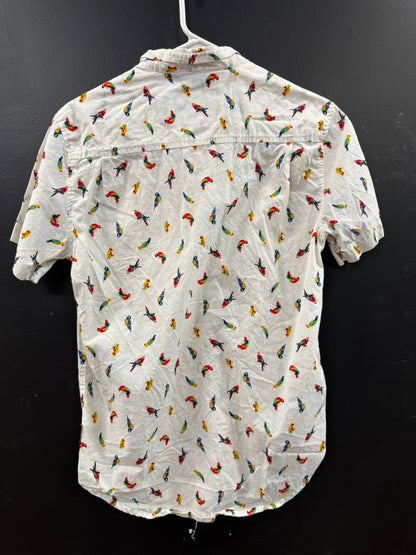 Brooklyn Cloth short-sleeve button-down shirt size small featuring colorful tropical parrot pattern.