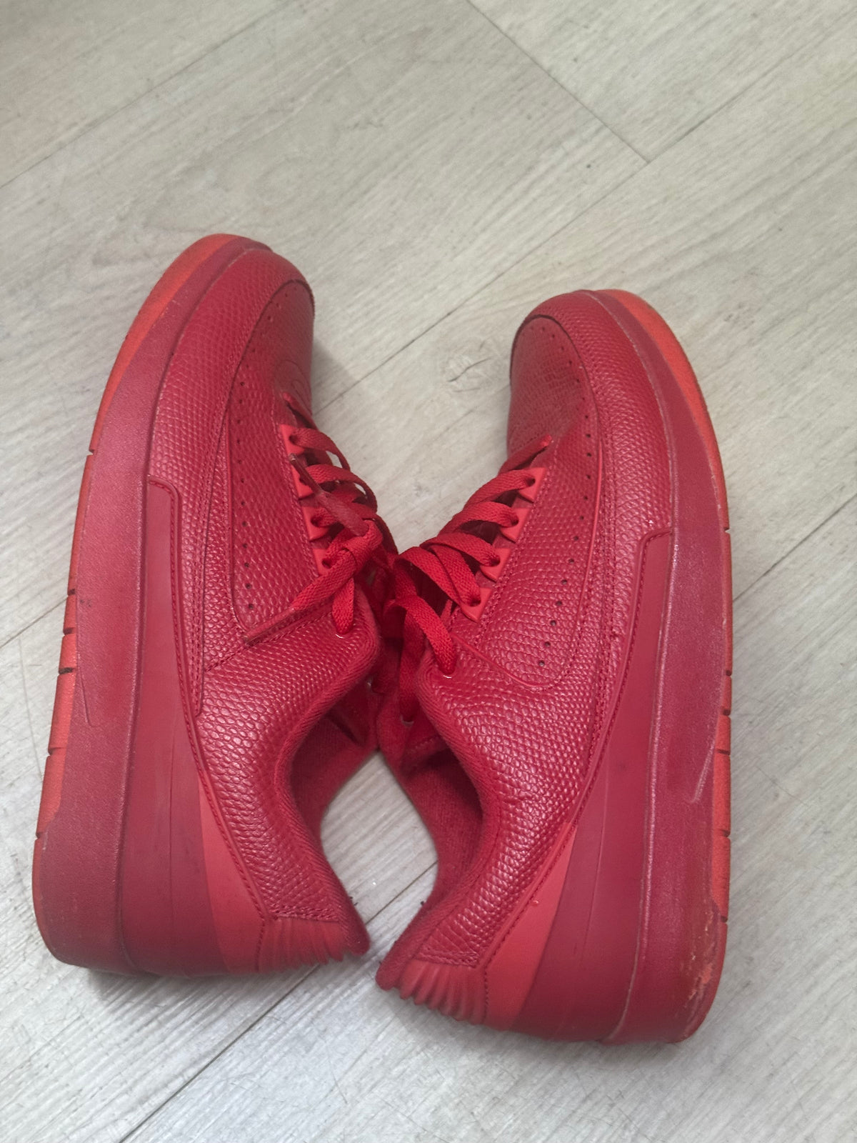 Nike Air Jordan 2 Retro Low "Gym Red" sneakers size 9.5