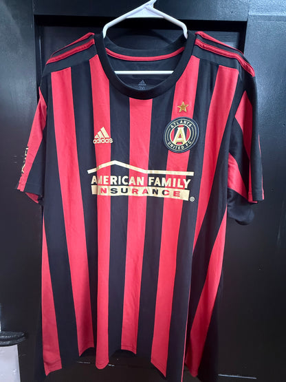 Atlanta United jersey features the name "BOCA" and number "86" size 2xl
