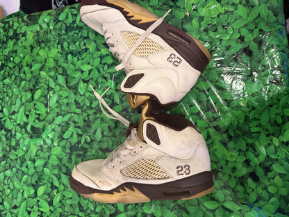 Women's Air Jordan 5 Retro 'Golden Ticket' Sneakers Size 10