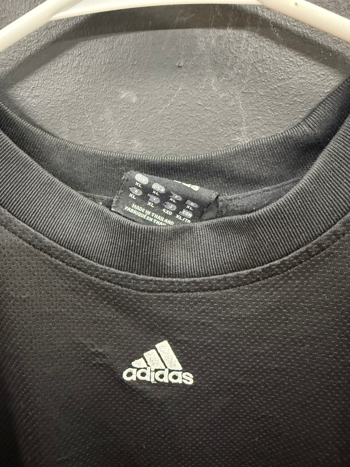 Charcoal Grey Adidas short-sleeve athletic t-shirt size xl