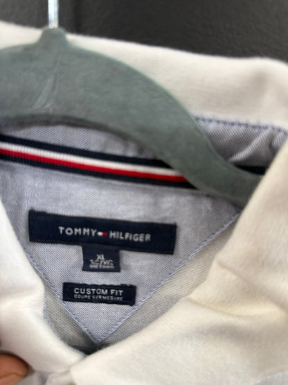White Tommy Hilfiger custom-fit pique polo shirt size xl with a navy blue embroidered "H" logo