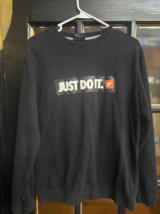 Black Nike "Just Do It" crewneck sweatshirt size medium