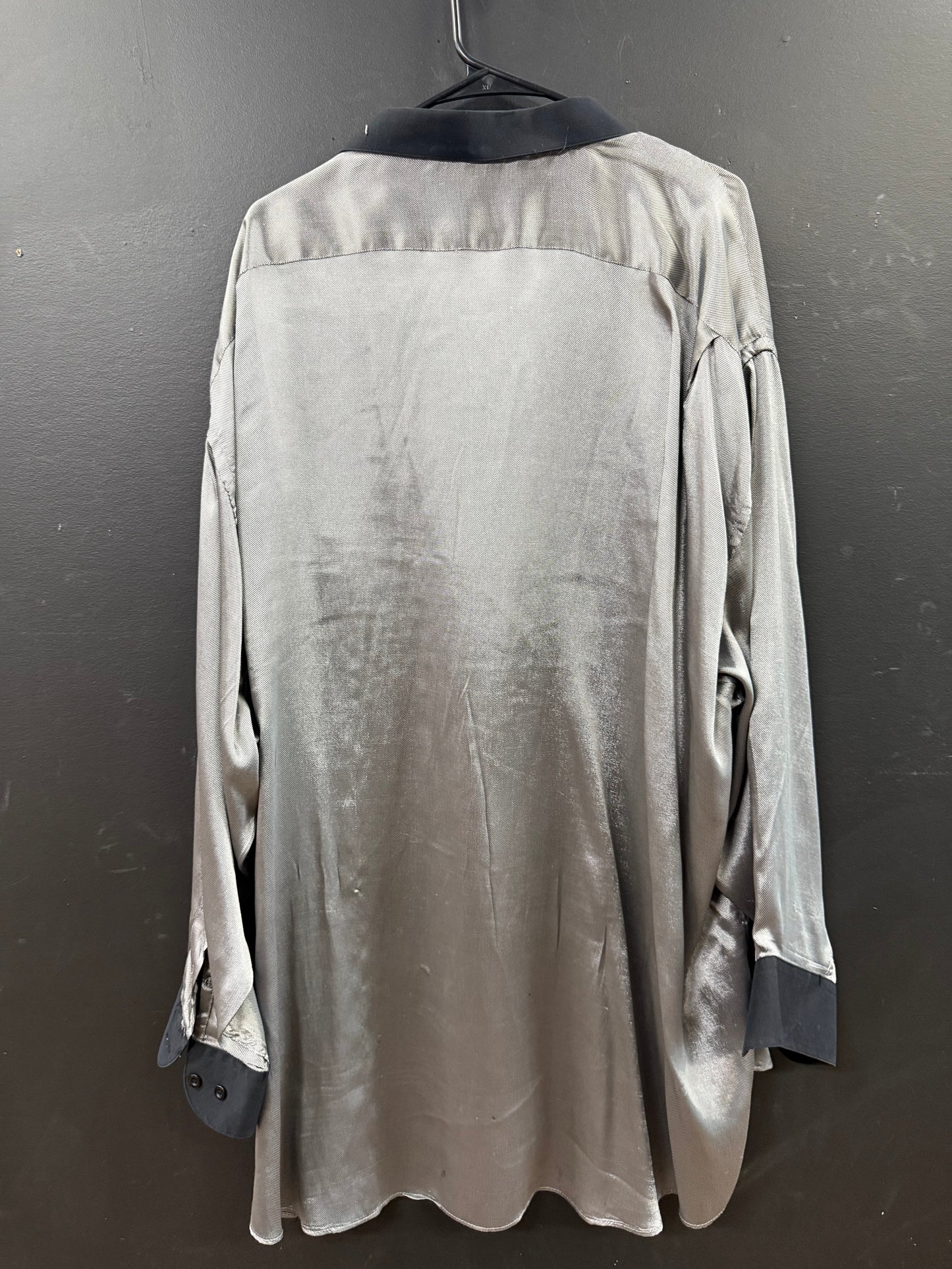 Vintage Milano Gray shiny long-sleeve button-down shirt size 20 34/35 (Collezione Milano).