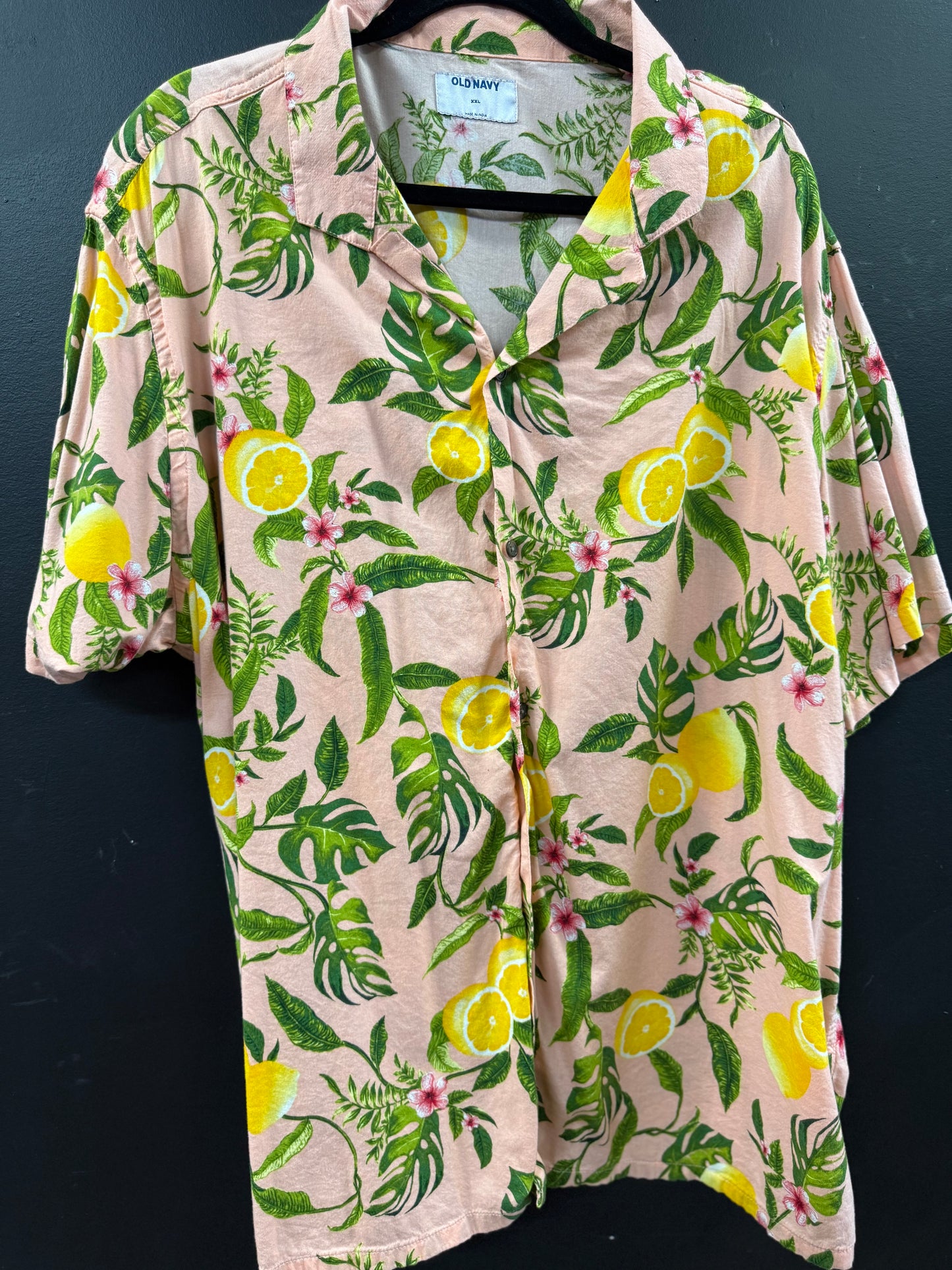 Old Navy men's pink short-sleeve camp shirt size xxl tropical lemon and green leaf pattern