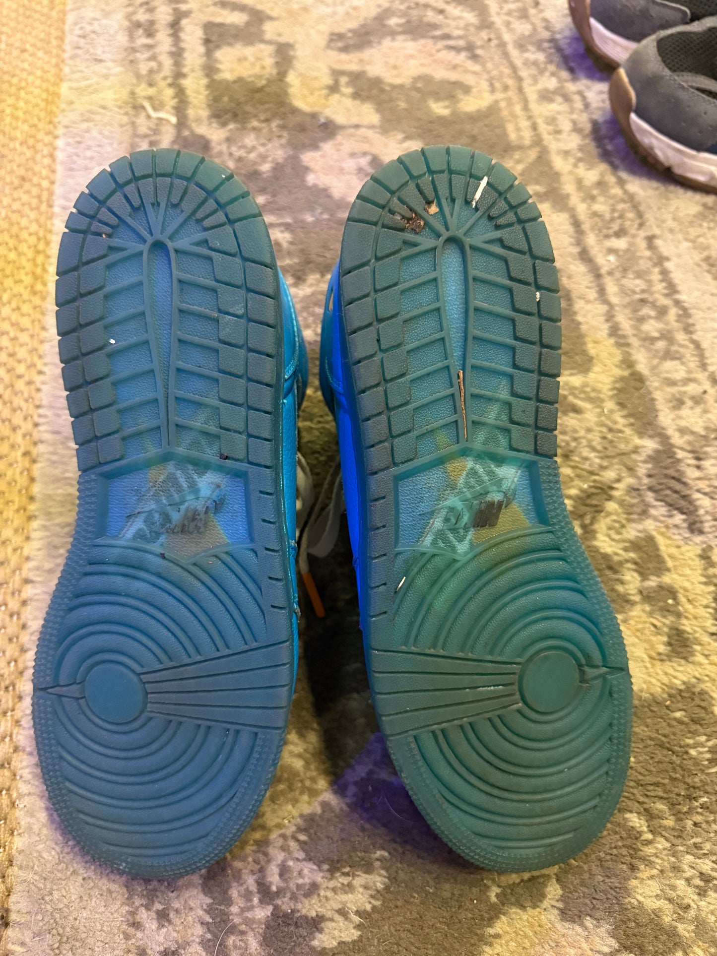 Air Jordan 1 Retro High OG G8RD 'Blue Lagoon' sneakers size 7 youth