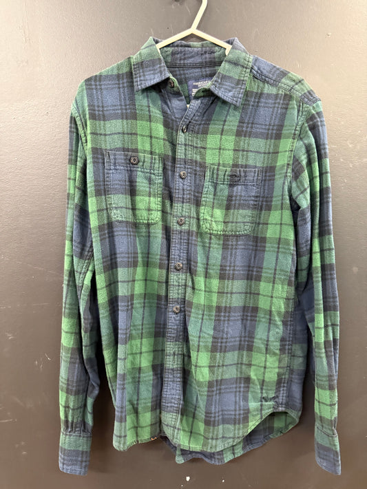 Classic American Eagle Outfitters long-sleeve flannel button-down shirt size xs