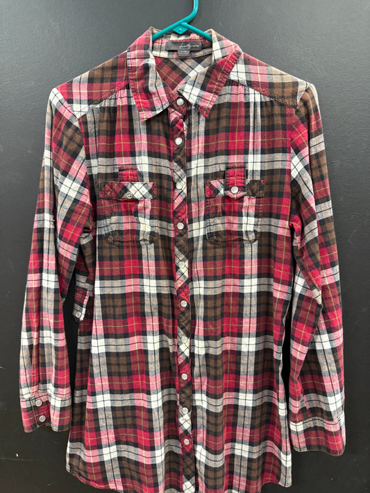 Vintage Twenty One (an early sub-brand or predecessor label of Forever 21) red, black, and white plaid woven button-down shirt in size Large.