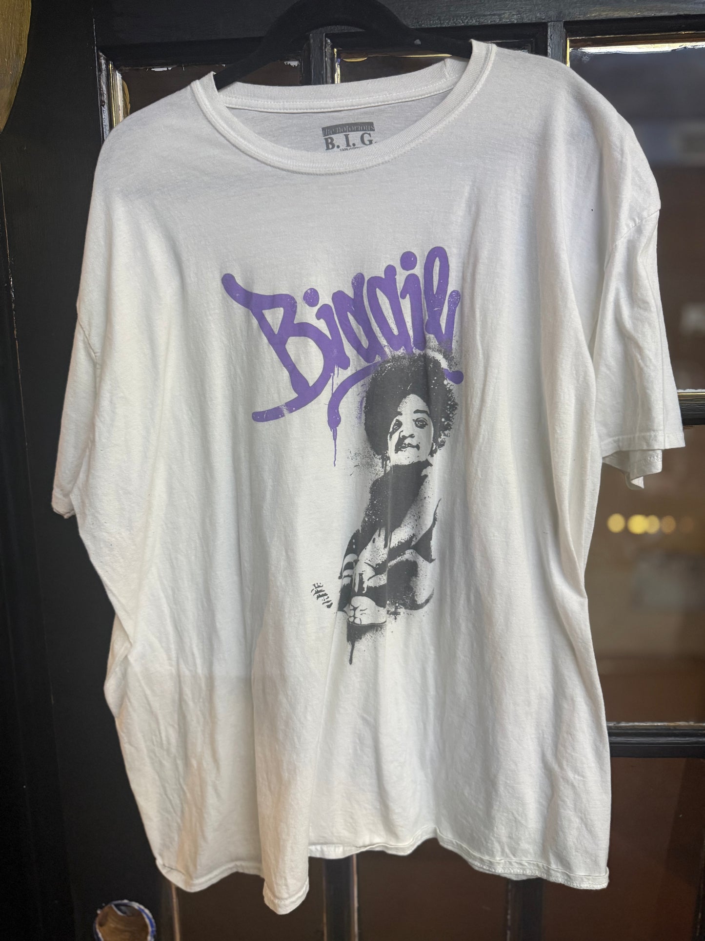 White The Notorious B.I.G. with purple "Biggie" shirt size 3XL