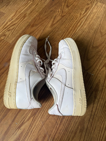 Nike Air Force 1 Low "Valentine's Day" sneakers size 10