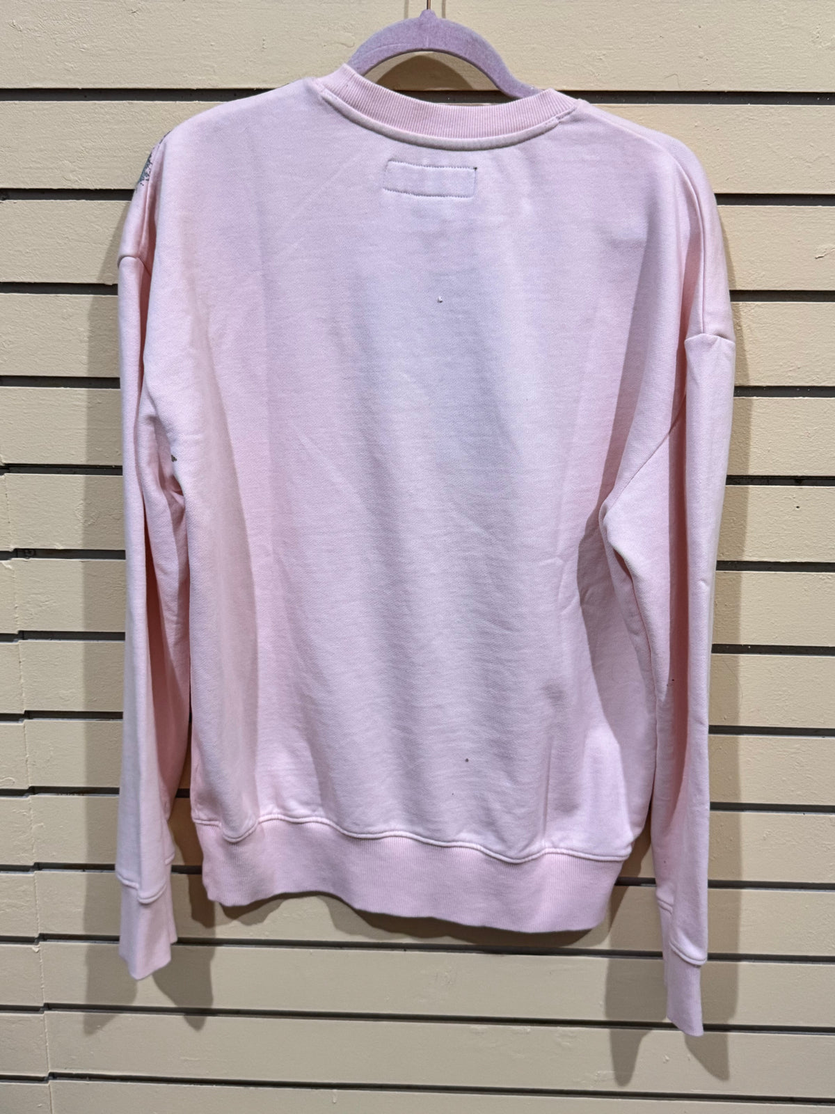 GFA Manasseh "Hoopin Crew" sweatshirt in Gossamer Pink size medium