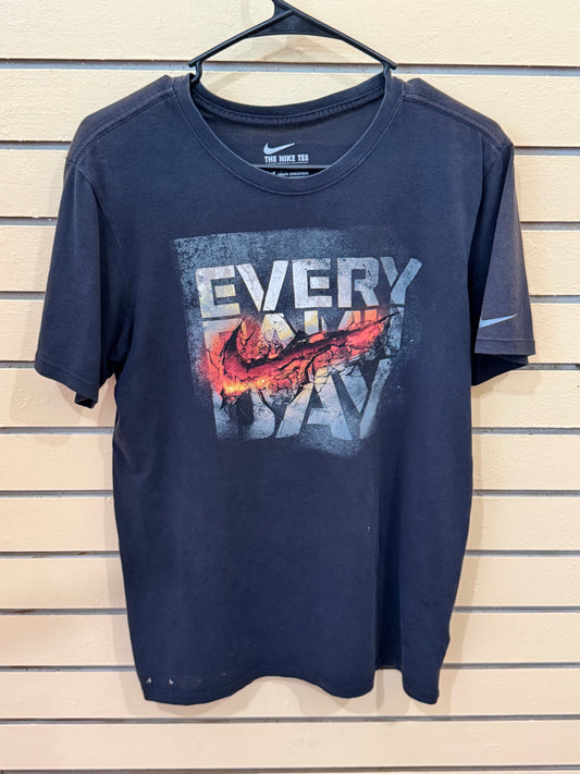 black Nike Dri-FIT "Every Damn Day" graphic t-shirt size medium