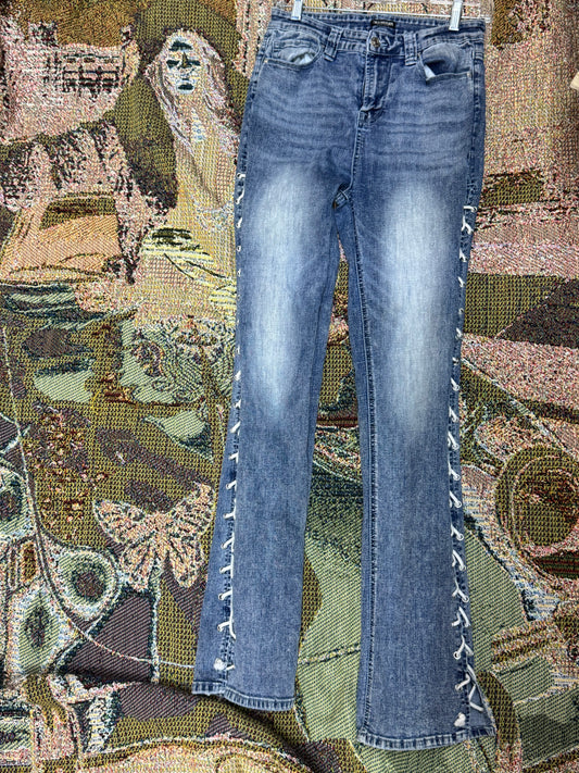 True Religion Distressed Blue Denim Ricky Relaxed Straight Straight-Leg size 30 Jeans with White Side Lacing
