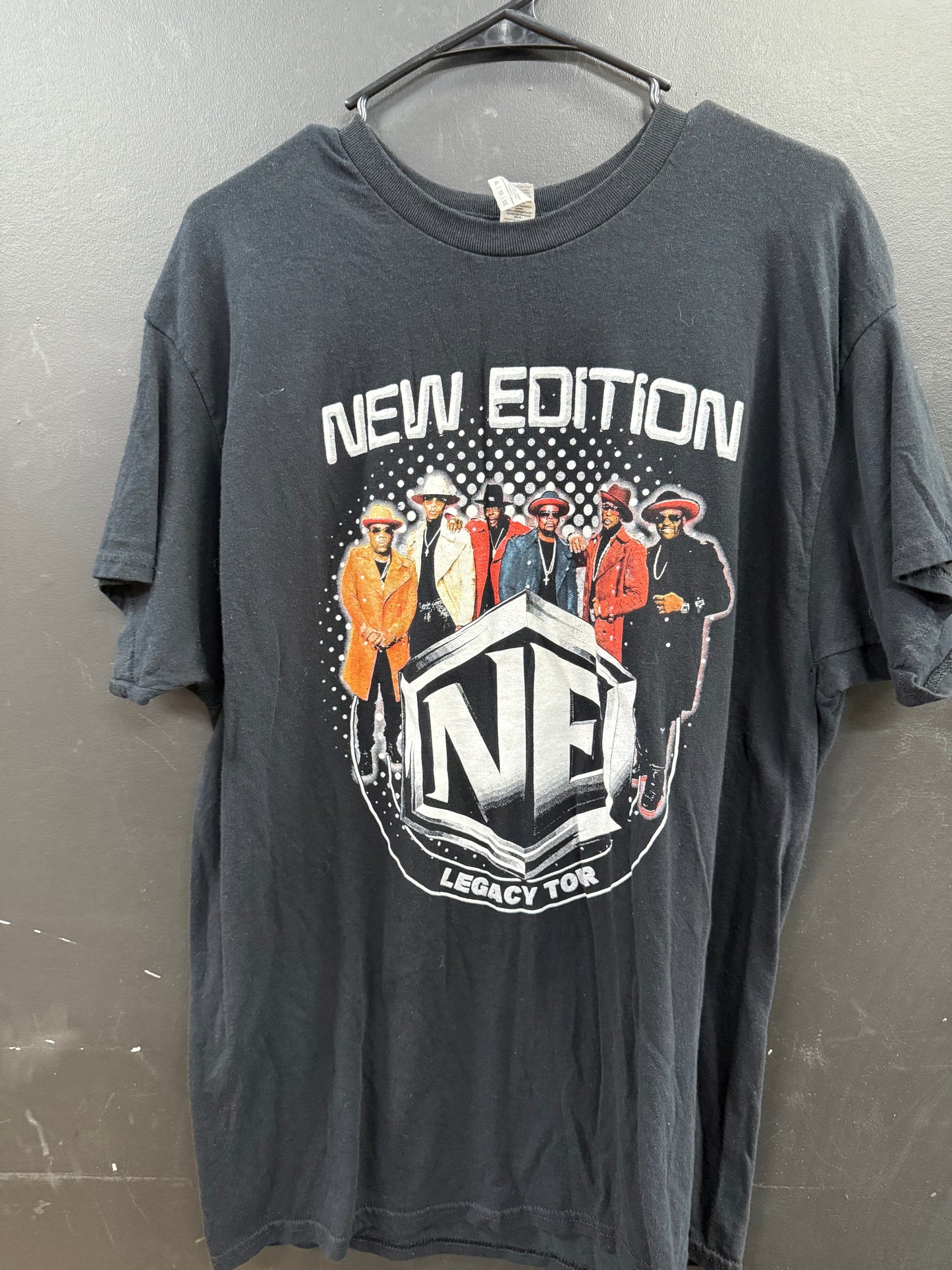 Black New Edition Legacy Tour 2023 concert t-shirt size xl