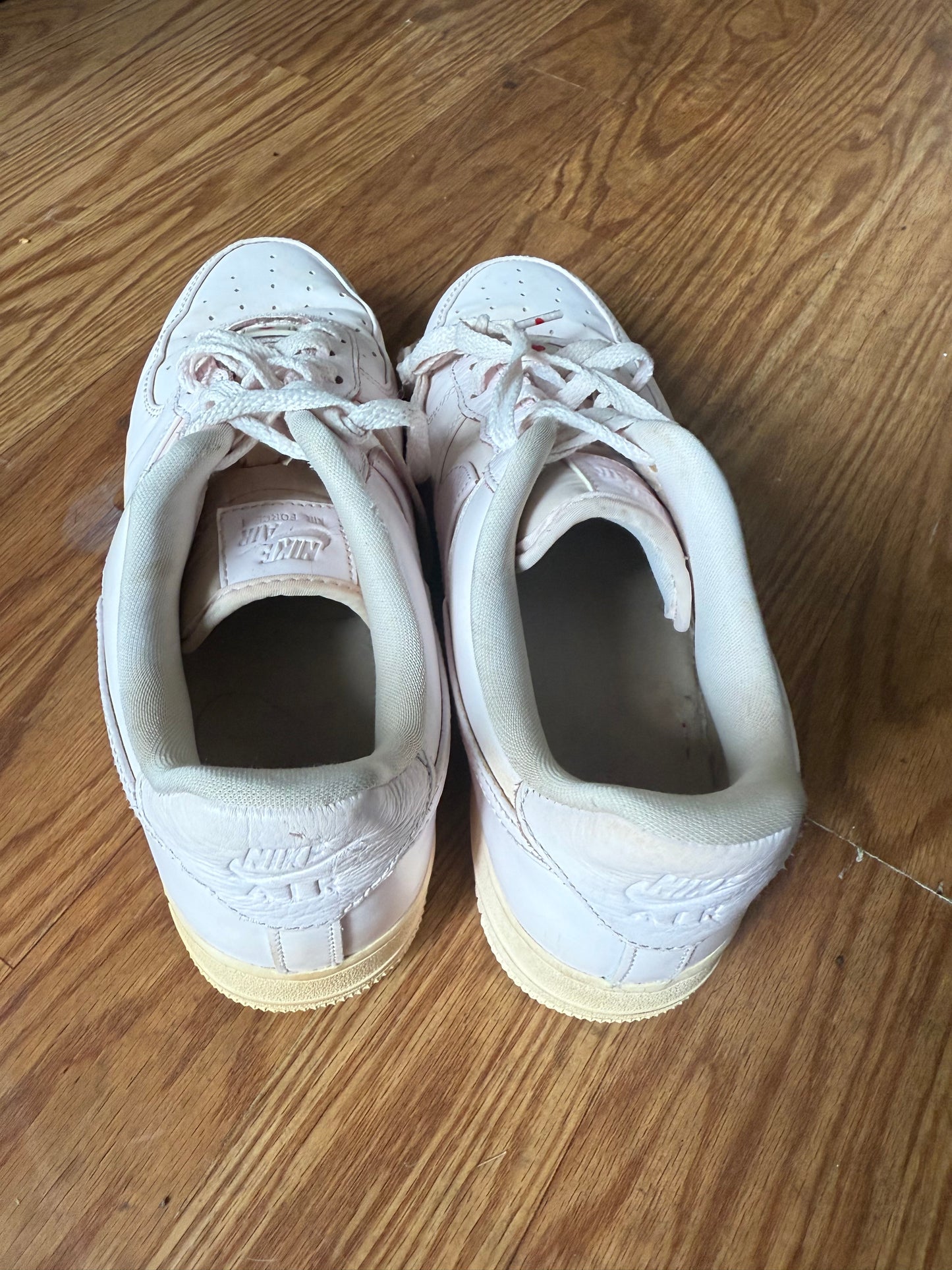 Nike Air Force 1 Low "Valentine's Day" sneakers size 10