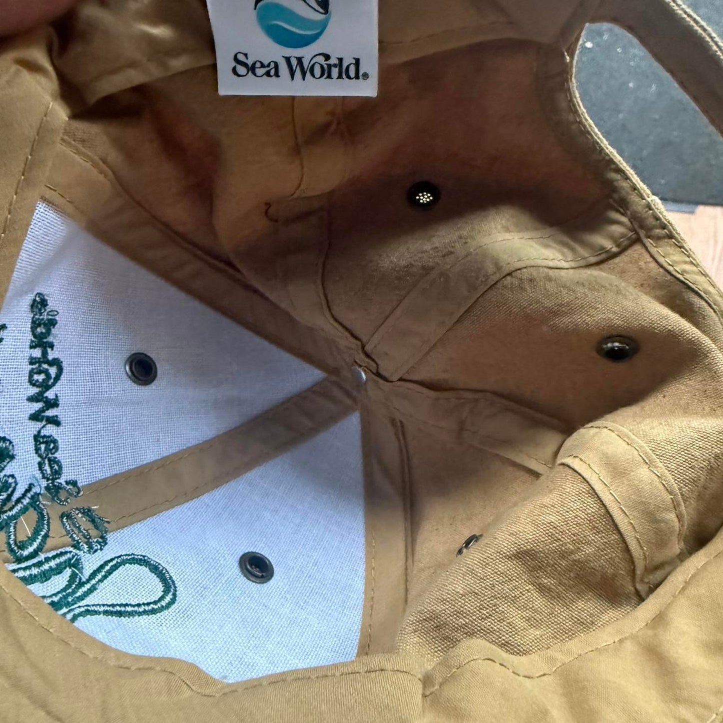Sea world shamu brown Strapback Hat