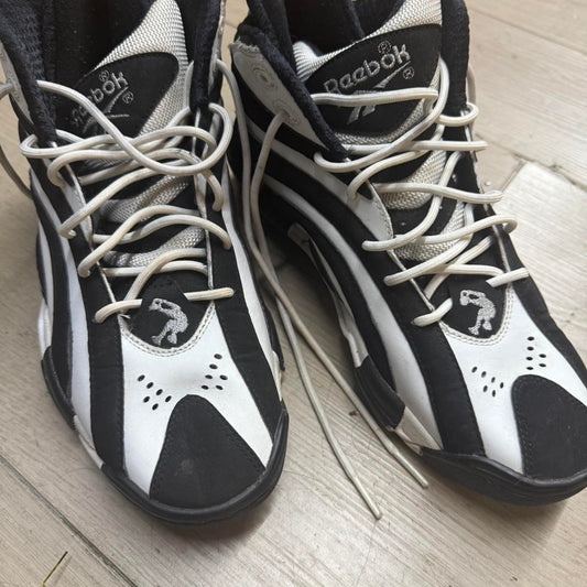 Reebok 90s vintage shaqnosis og Black And White Size 8